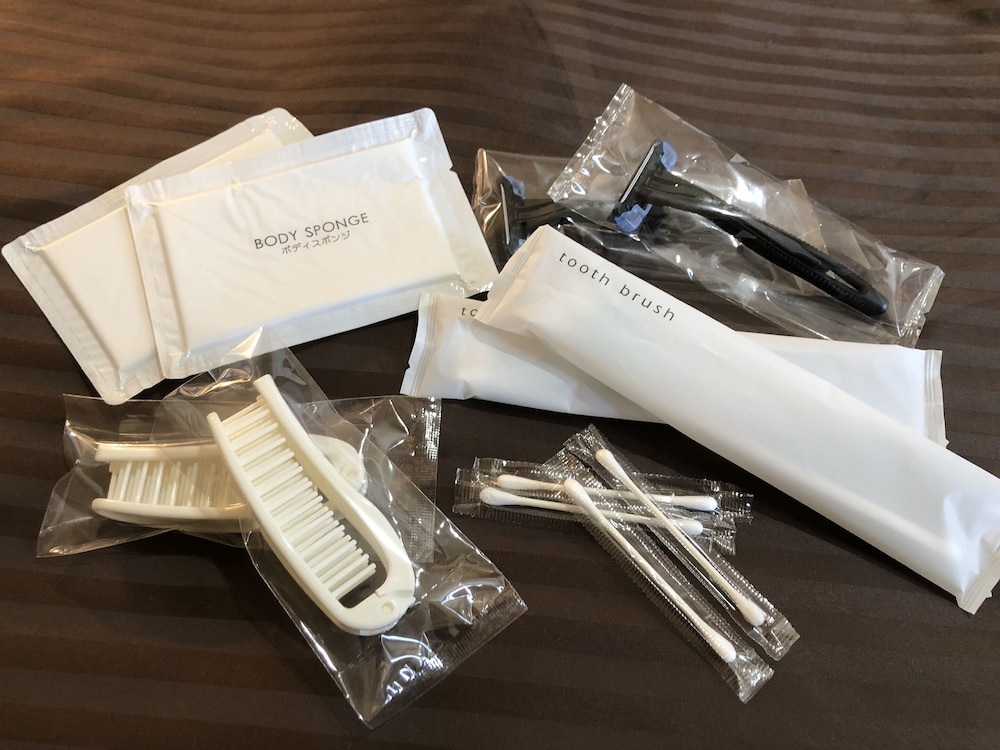 エコノミー ダブルルーム 喫煙可 バスルームの設備0 | ホテル ニューホワイトハウス