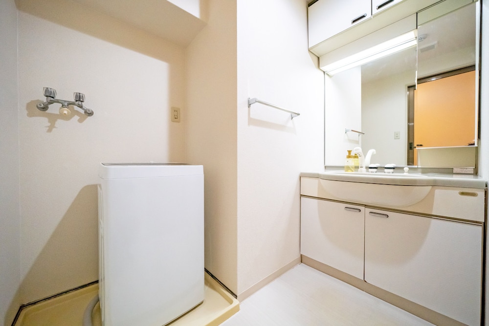 ランドリー ルーム1 | グランドゥース 松屋町 ランドリー ルーム1 | グランドゥース 松屋町