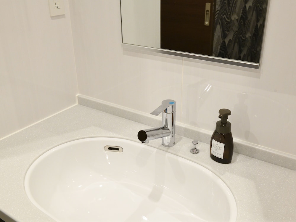 ルーフテラス付 スイートルーム 禁煙 バスルーム1 | アミスタホテル福岡