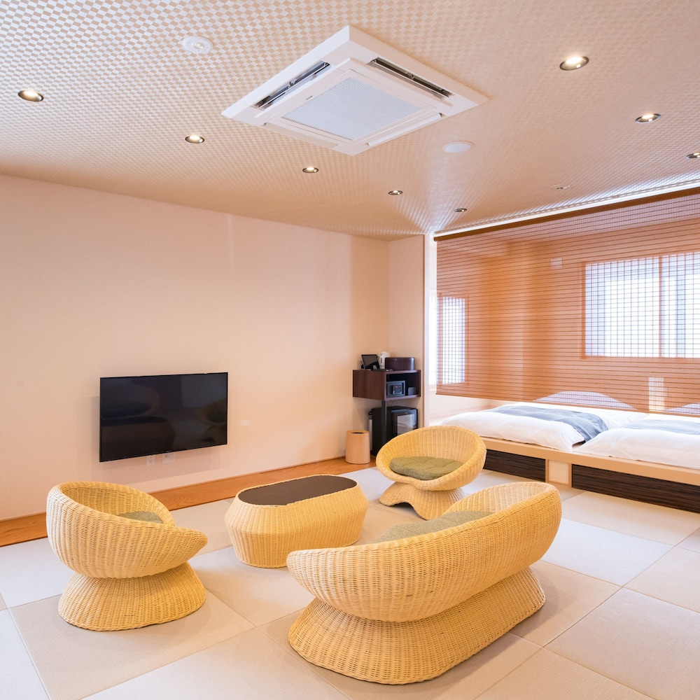 メインイメージ | 道後温泉 八千代