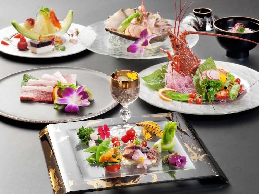 レストラン1 | 道後温泉 八千代