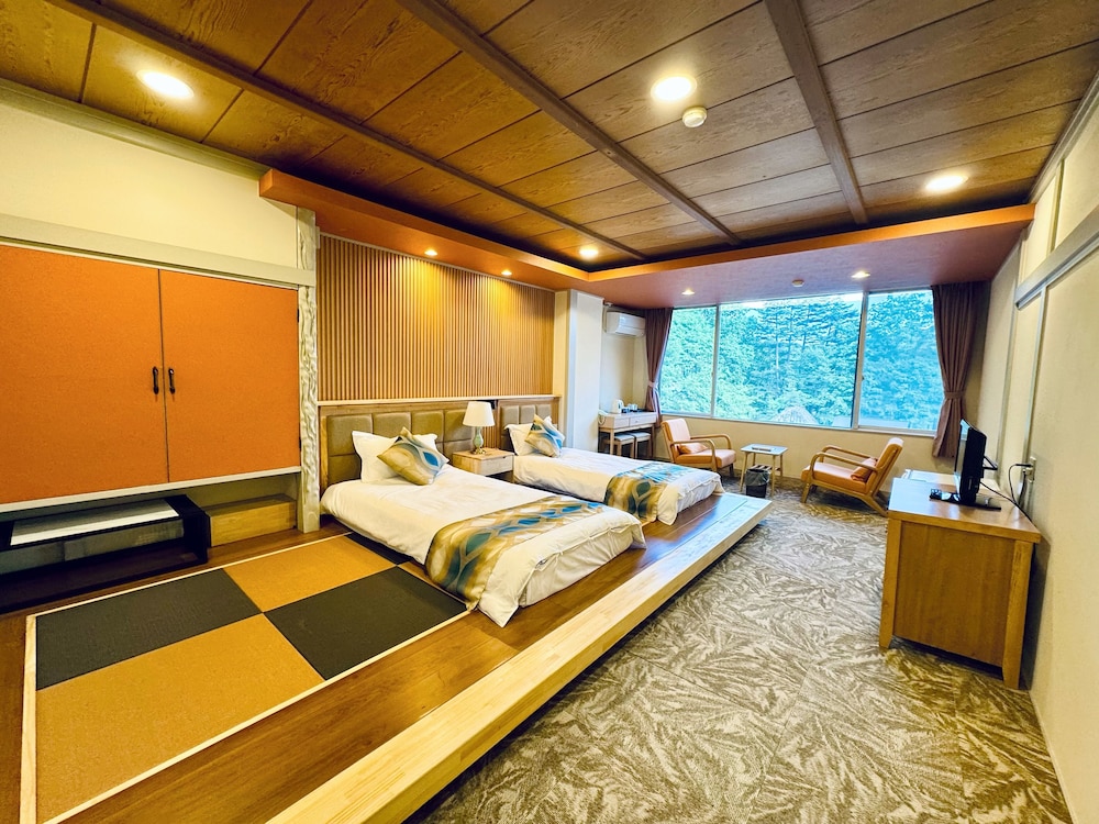 トリプルルーム | 黒部サンバレーホテル