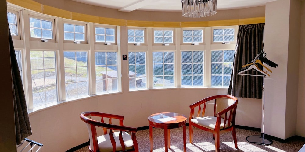 [Annex館] 特別和洋室 禁煙 客室9 | 白馬サンバレーホテル