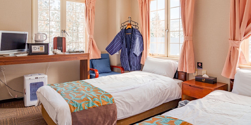 ツインルーム 客室2 | 白馬サンバレーホテル