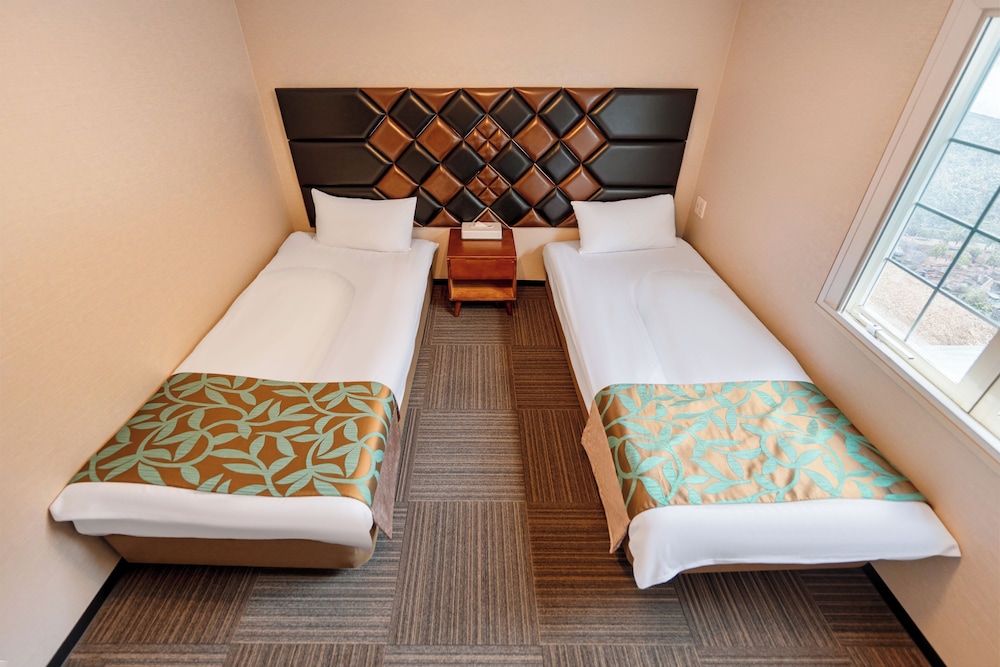 ツインルーム 客室3 | 白馬サンバレーホテル