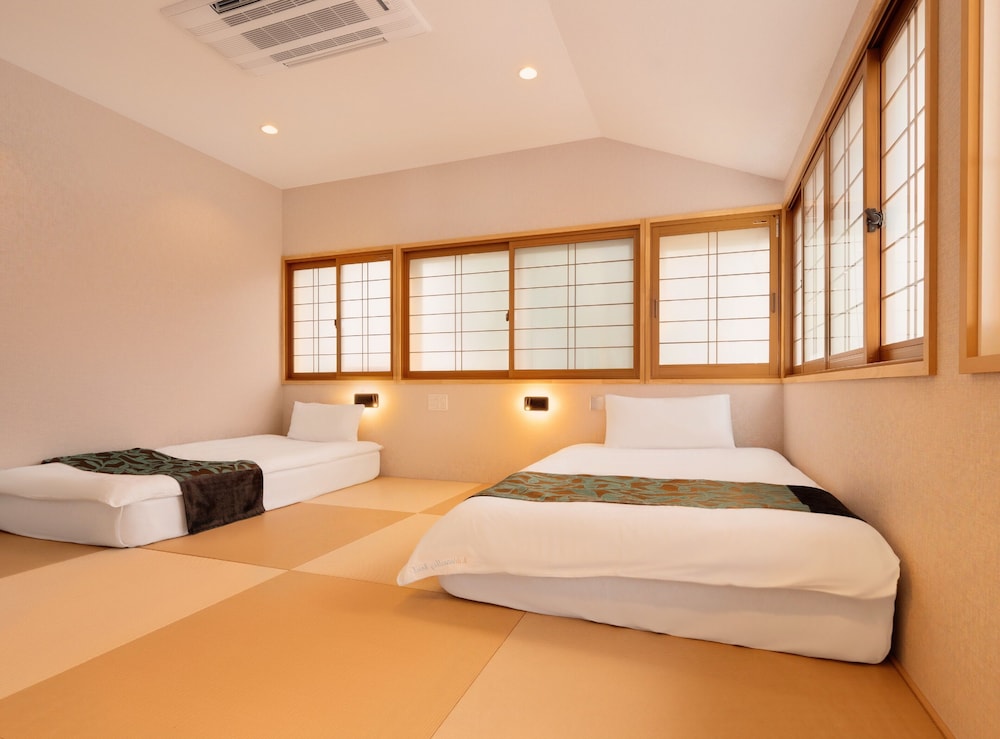 ファミリー ダブルルーム 客室8 | 白馬サンバレーホテル