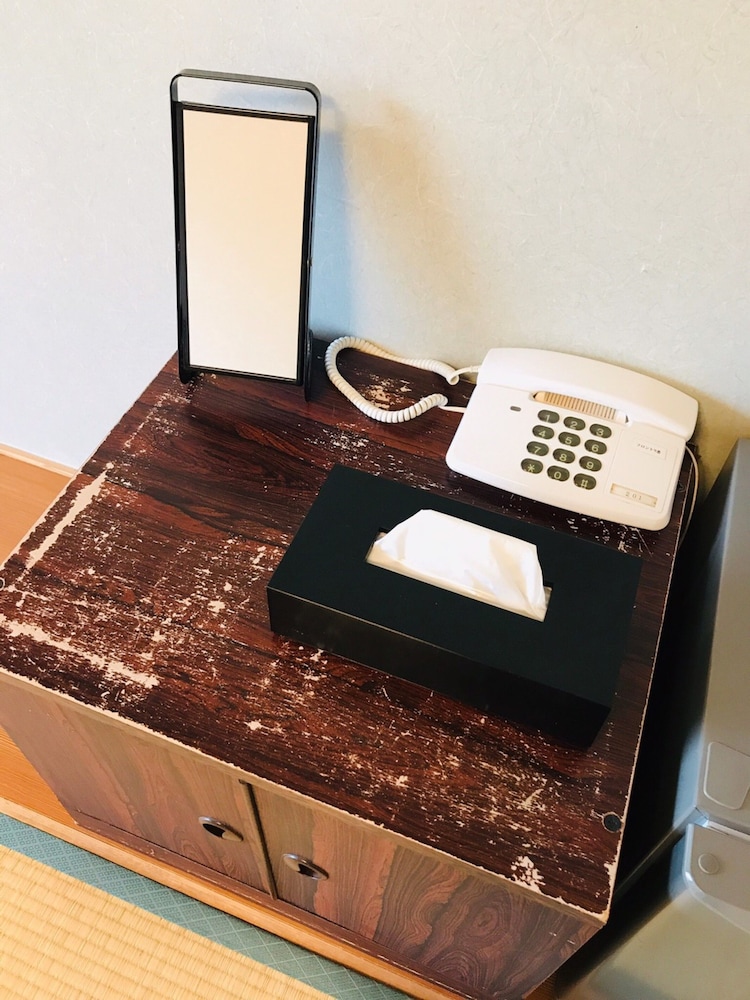 1 階 和室 バリアフリー 共用バスルーム 客室の設備とサービス4 | レイクサイド日光