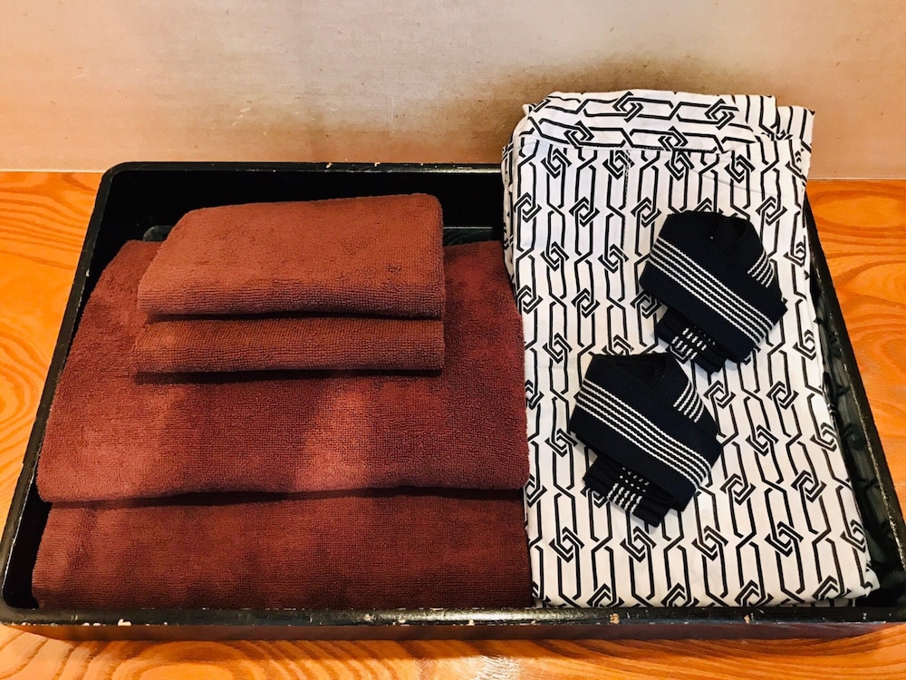 1 階 和室 バリアフリー 共用バスルーム バスルームの設備0 | レイクサイド日光