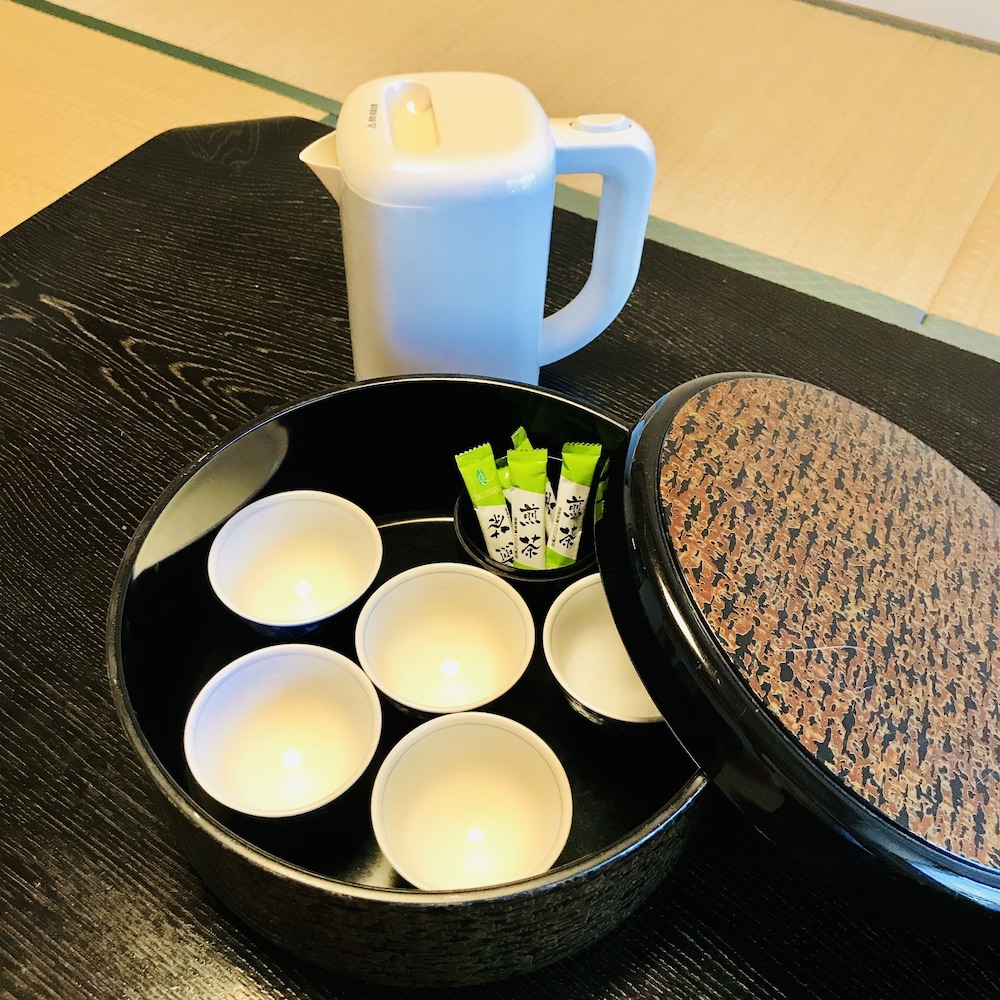 1 階 和室 バリアフリー 共用バスルーム コーヒー / コーヒーメーカー0 | レイクサイド日光