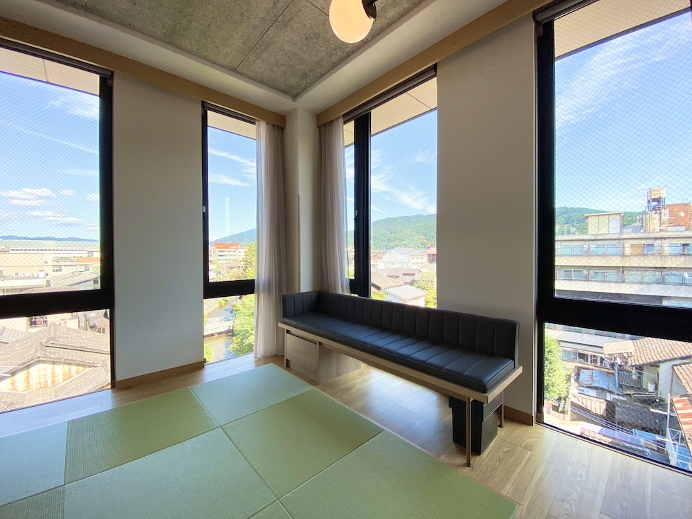 デラックスツイン 禁煙 部屋からの景観0 | タッセルホテル 三条白川