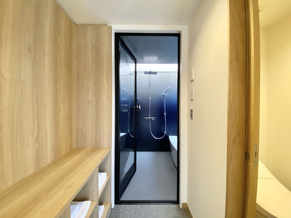 デラックスダブル 禁煙 バスルーム0 | タッセルホテル 三条白川