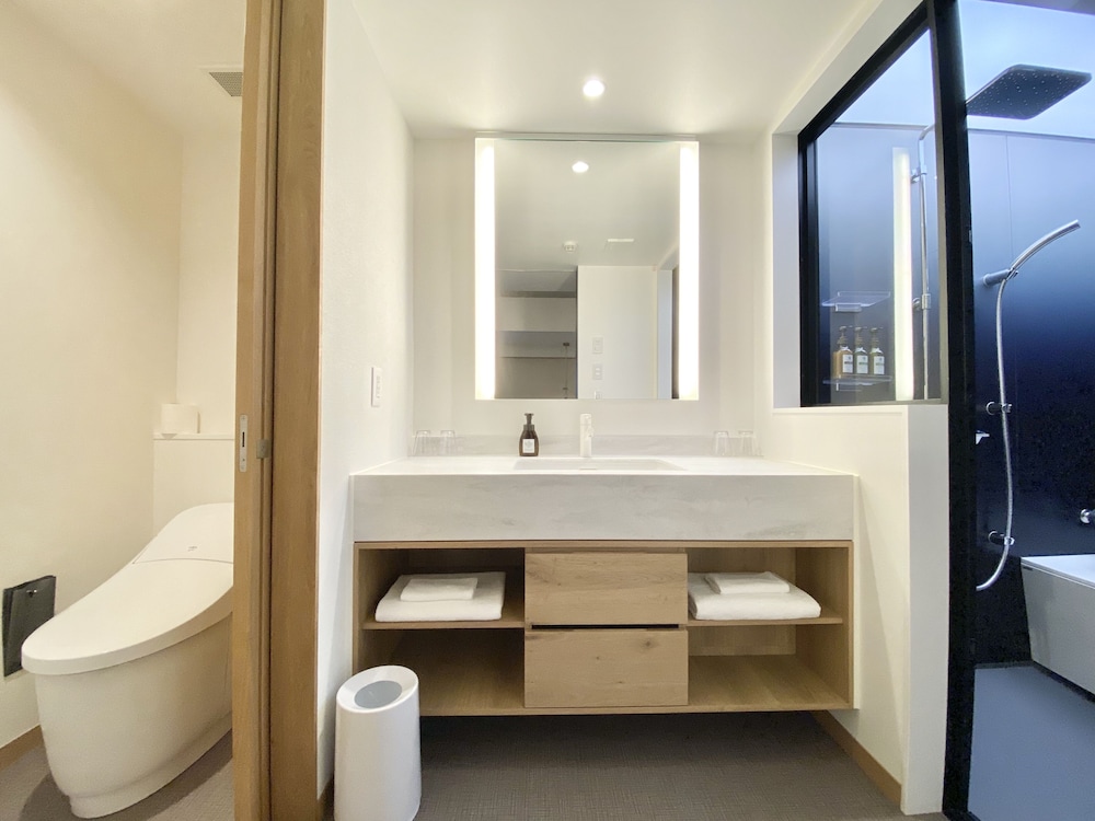 プレミアムデラックスツイン 禁煙 バスルーム0 | タッセルホテル 三条白川