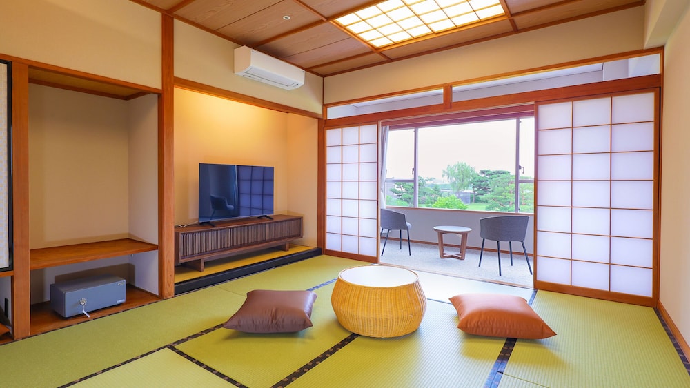 [禁煙]スタンダード和室10畳 | 大江戸温泉物語 Premium ホテル壮観