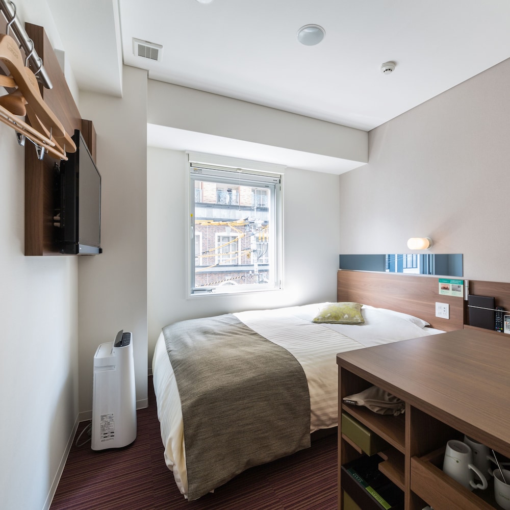 客室1 | スーパーホテルPremier博多駅・筑紫口天然温泉