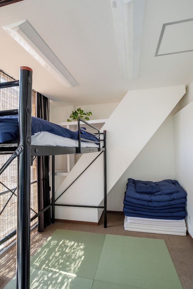 スタンダード ファミリールーム 客室2 | 広島ゲストハウス Nice Day