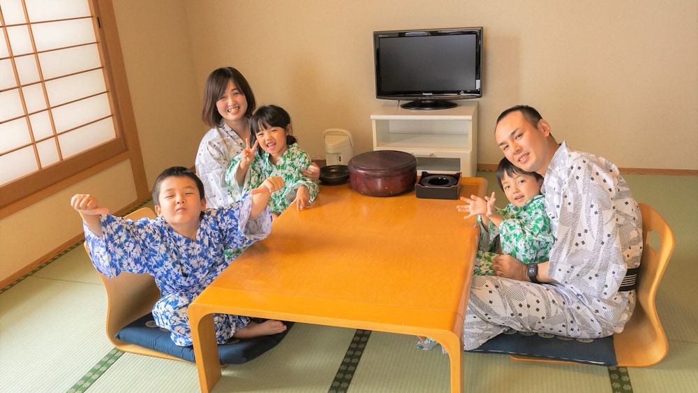 和室8帖 | 筑後船小屋 公園の宿