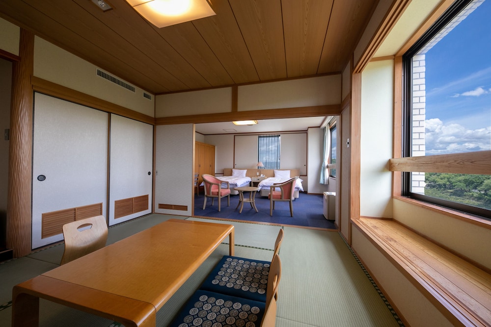 和洋室 客室3 | 筑後船小屋 公園の宿