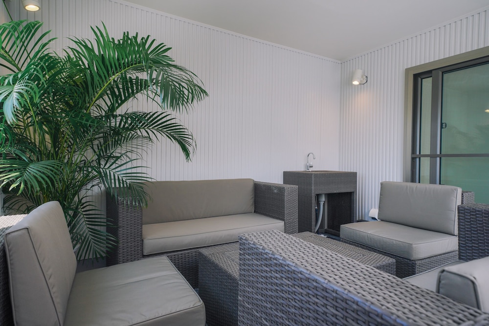 フォレスト テラス / パティオ15 | Villa Colors A