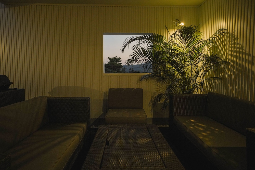 フォレスト テラス / パティオ13 | Villa Colors A