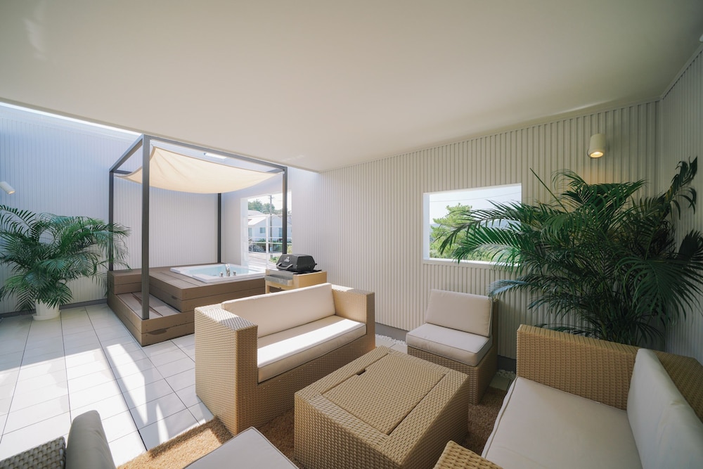 サンド テラス / パティオ0 | Villa Colors A