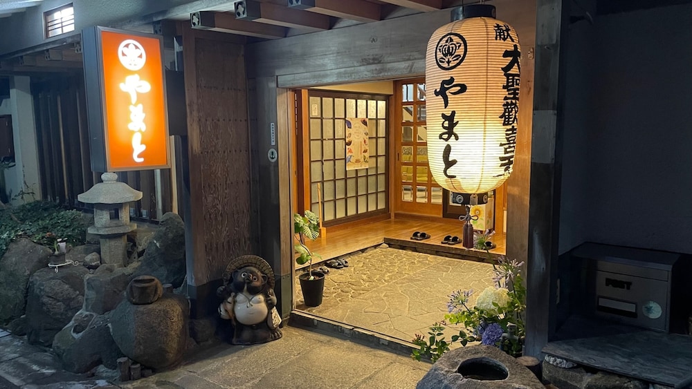 外観 | 観光旅館やまと