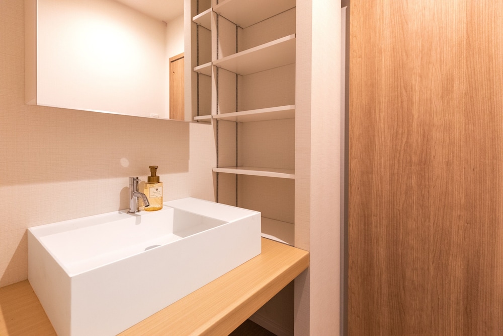 スーペリア ルーム バスルーム6 | ラパン ミハマ レジデンスホテル