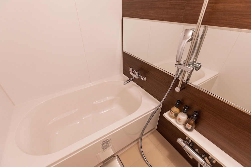 スタンダード ルーム バスルーム0 | ラパン ミハマ レジデンスホテル