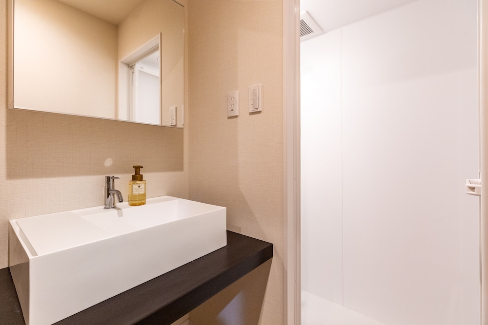 スーペリア ルーム バスルーム5 | ラパン ミハマ レジデンスホテル