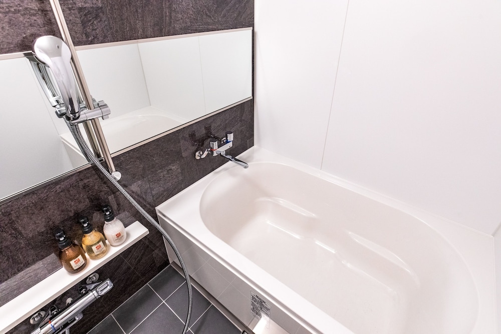 スタンダード ルーム バスルーム6 | ラパン ミハマ レジデンスホテル