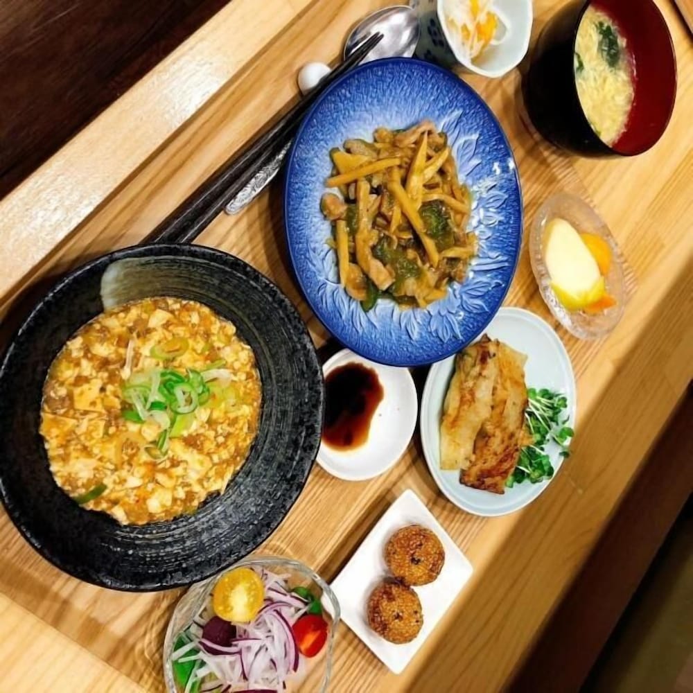 レストラン1 | ビジネスホテルたかの家