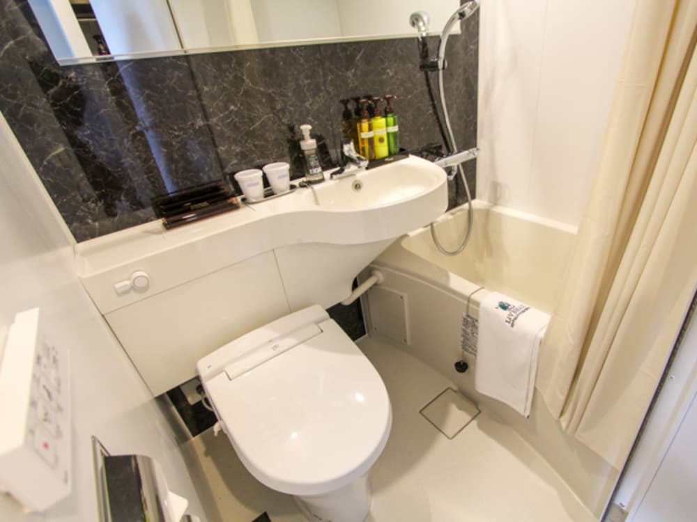 シングルルーム 喫煙可 バスルーム0 | ホテルリブマックス大阪本町