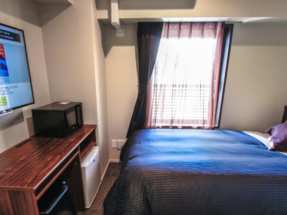 シングルルーム 喫煙可 客室1 | ホテルリブマックス大阪本町