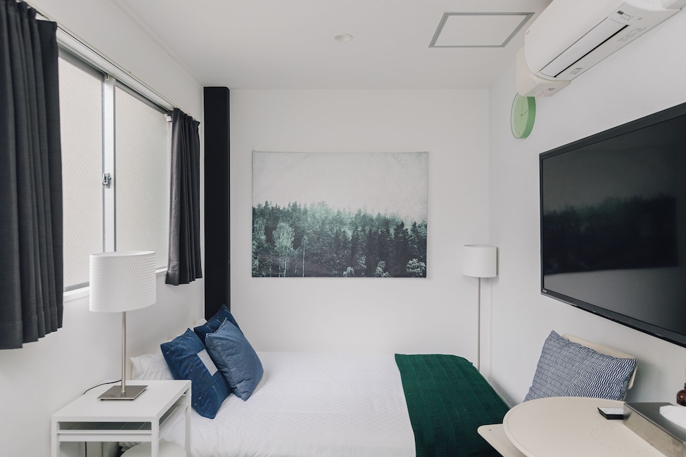 ダブルルーム エキストラベッド付 客室3 | Namba Garden Square AFP Apartment Hotel