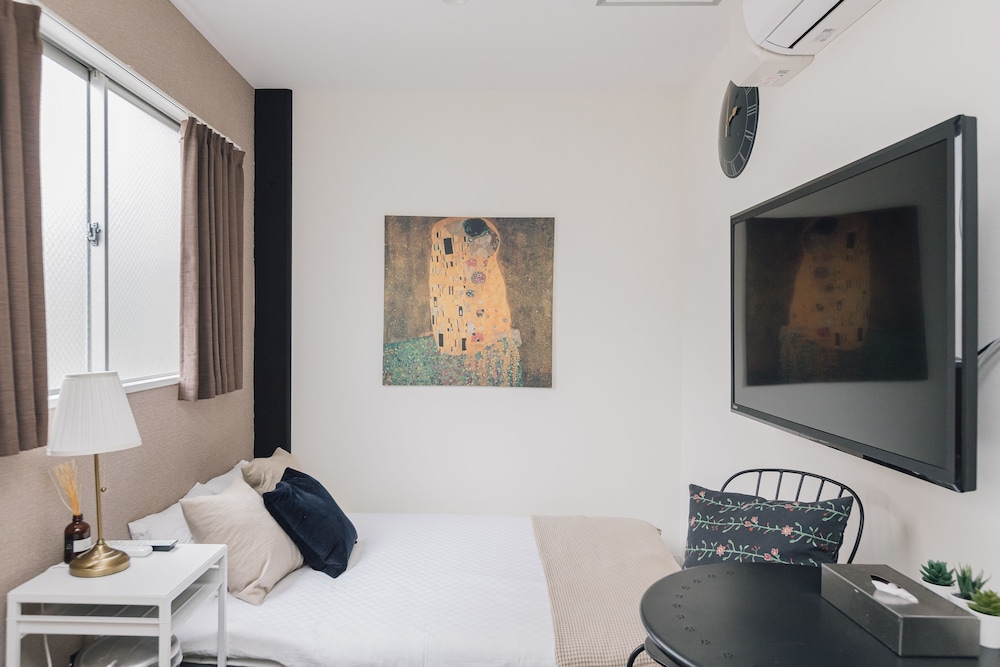 ダブルルーム エキストラベッド付 客室5 | Namba Garden Square AFP Apartment Hotel