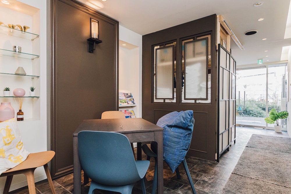 内部エントランス1 | Namba Garden Square AFP Apartment Hotel