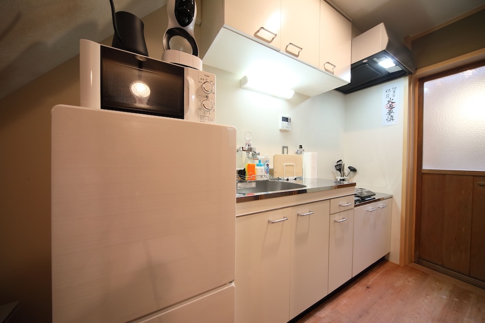 一棟貸し 専用簡易キッチン0 | 京町家 祇園 宮川邸