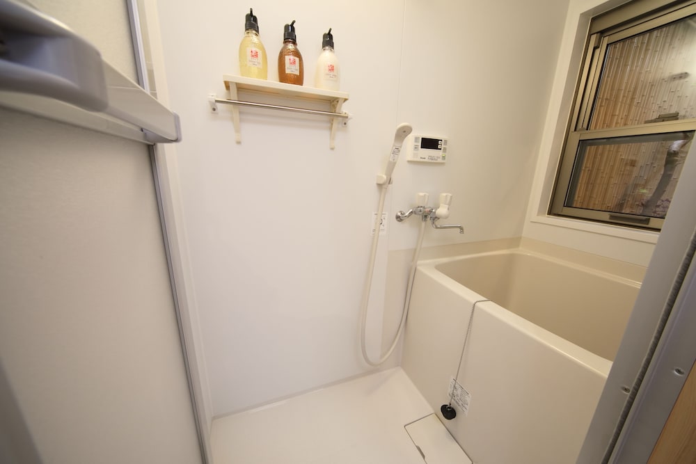 一棟貸し バスルーム5 | 京町家 祇園 宮川邸