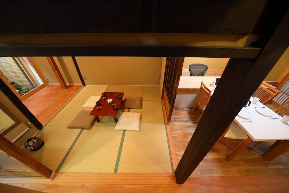 一棟貸し 客室2 | 京町家 祇園 宮川邸