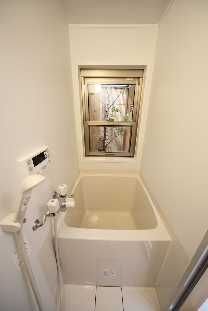 一棟貸し バスルーム12 | 京町家 祇園 宮川邸