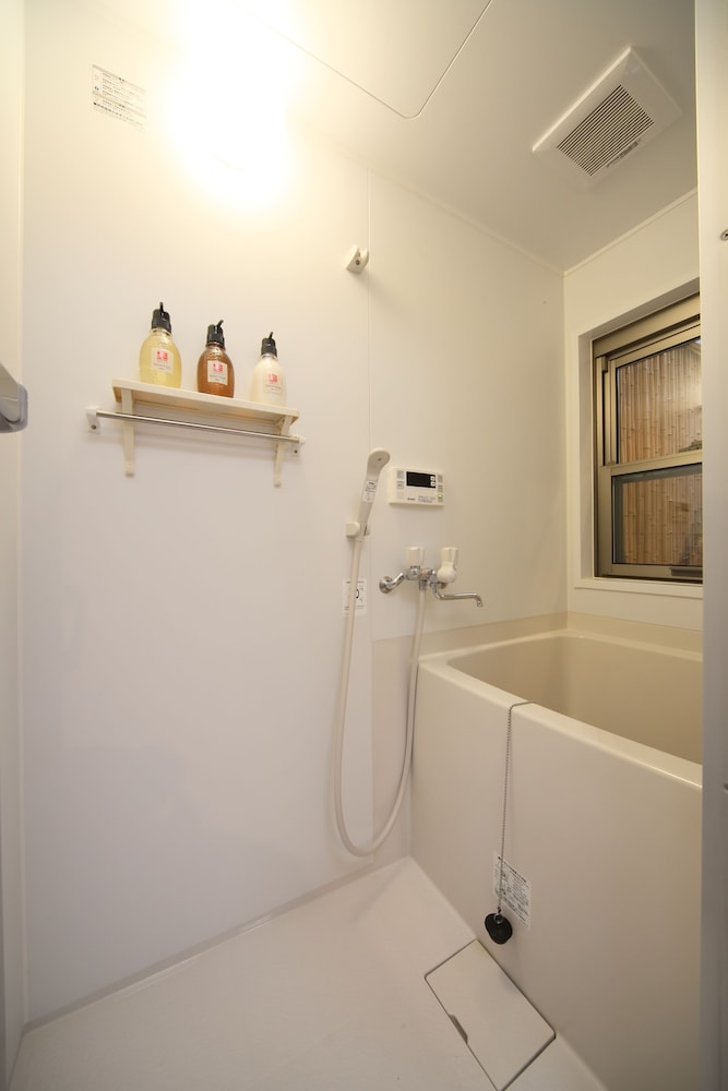 一棟貸し バスルーム7 | 京町家 祇園 宮川邸