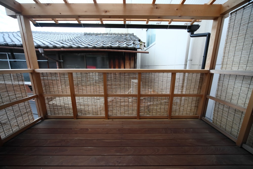 一棟貸し バルコニー0 | 京町家 祇園 宮川邸