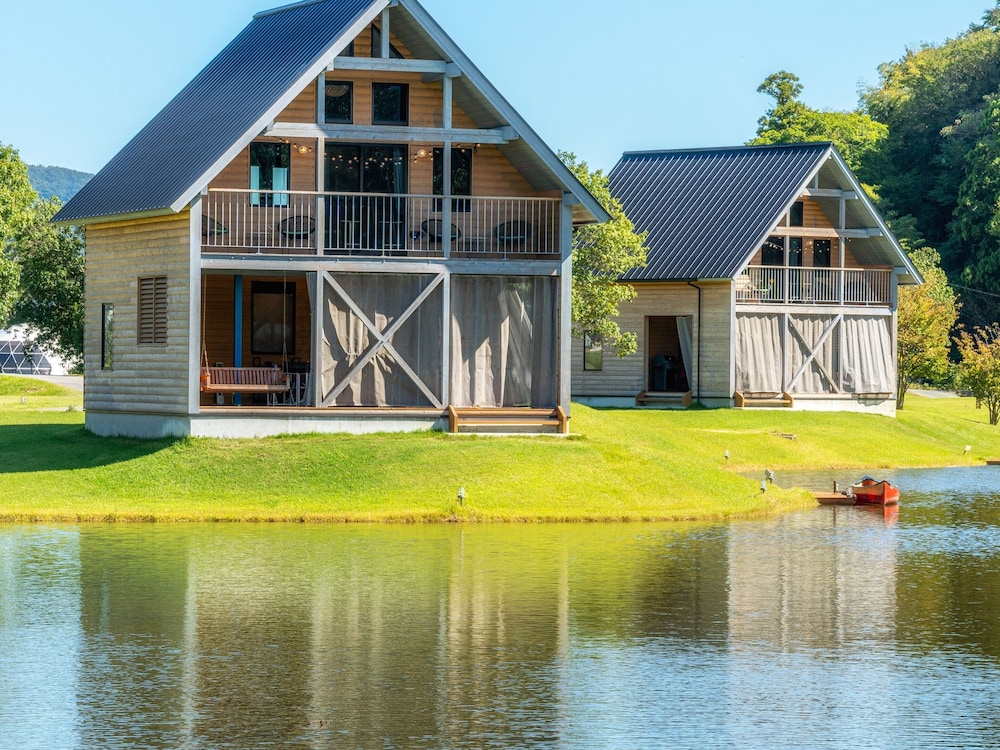 [ヴィラ] 2階建てロフトハンモック付 (トイレ, ジャグジー付) 禁煙 客室10 | グランエレメント