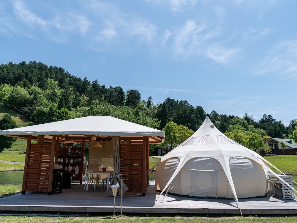 [ロータステント] ベーシックなテント (トイレシャワーなし) 禁煙 客室1 | グランエレメント