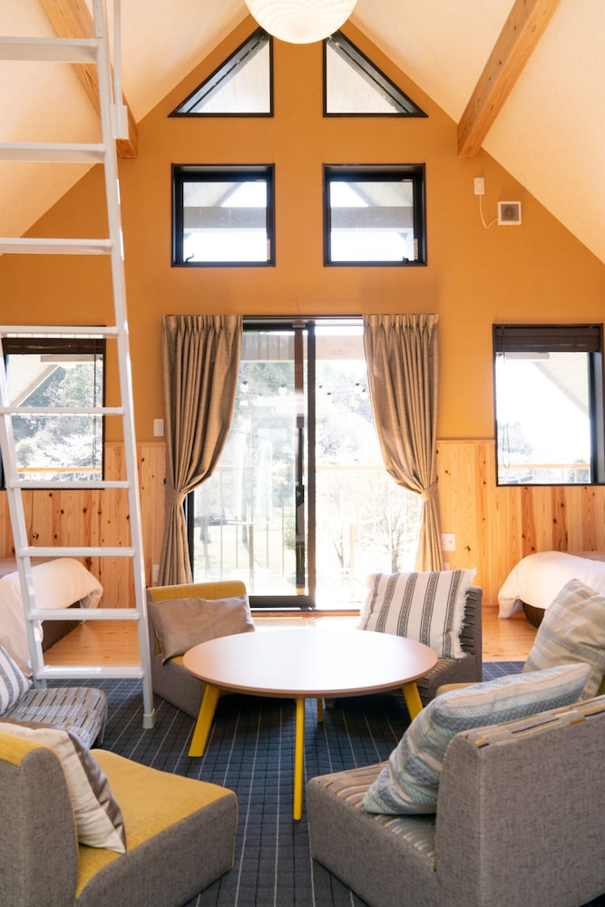 [ヴィラ] 2階建てロフトハンモック付 (トイレ, ジャグジー付) 禁煙 客室2 | グランエレメント