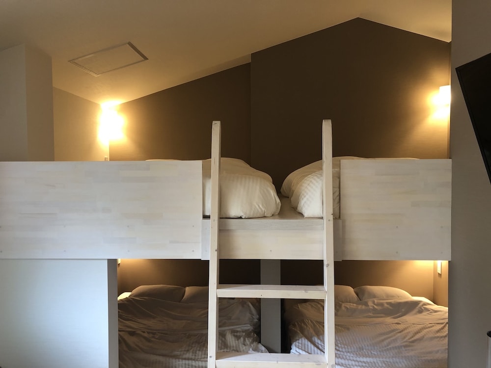 客室1 | Condominium MIRAHAKONE
