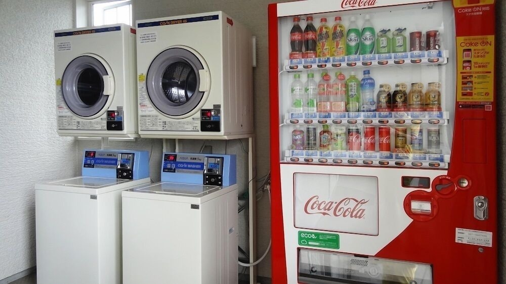 ランドリー ルーム1 | ファミリーロッジ旅籠屋・日向門川店 ランドリー ルーム1 | ファミリーロッジ旅籠屋・日向門川店