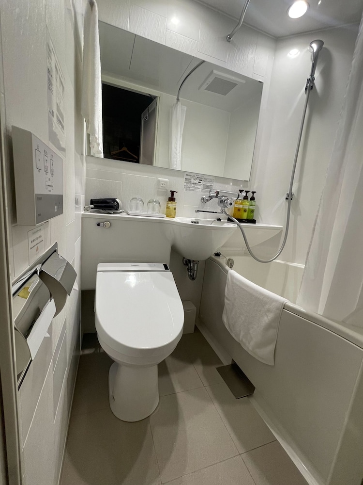 モデレート ダブル バスルーム0 | ガロアホテル 新大久保