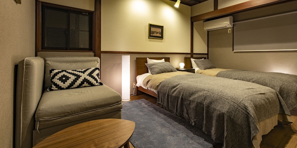 (月) 8人部屋3ベッドルーム タウンハウス 禁煙 客室3 | Wow! KANAZAWA STAY