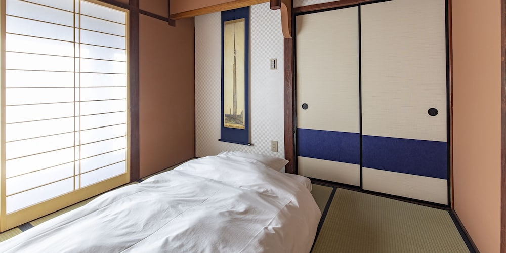 (月) 8人部屋3ベッドルーム タウンハウス 禁煙 客室2 | Wow! KANAZAWA STAY