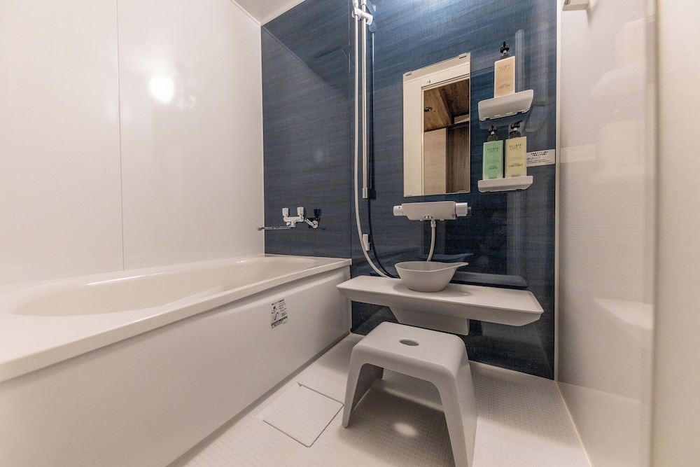 (向日葵)サウナ付 5人部屋2ベッドルームハウス 禁煙 バスルーム0 | Wow! KANAZAWA STAY